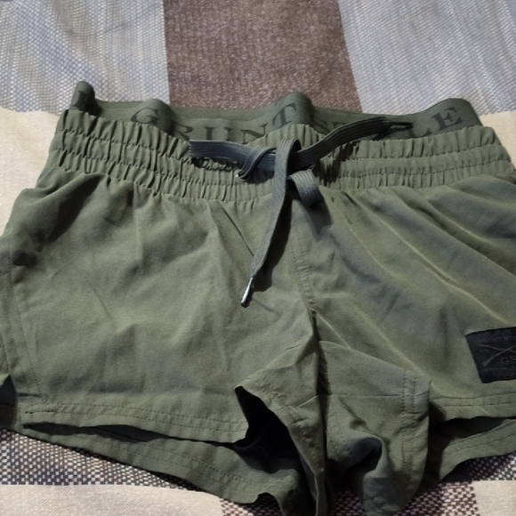 Grunt Style Women's Olive Green Shorts - Picture 5 of 8
